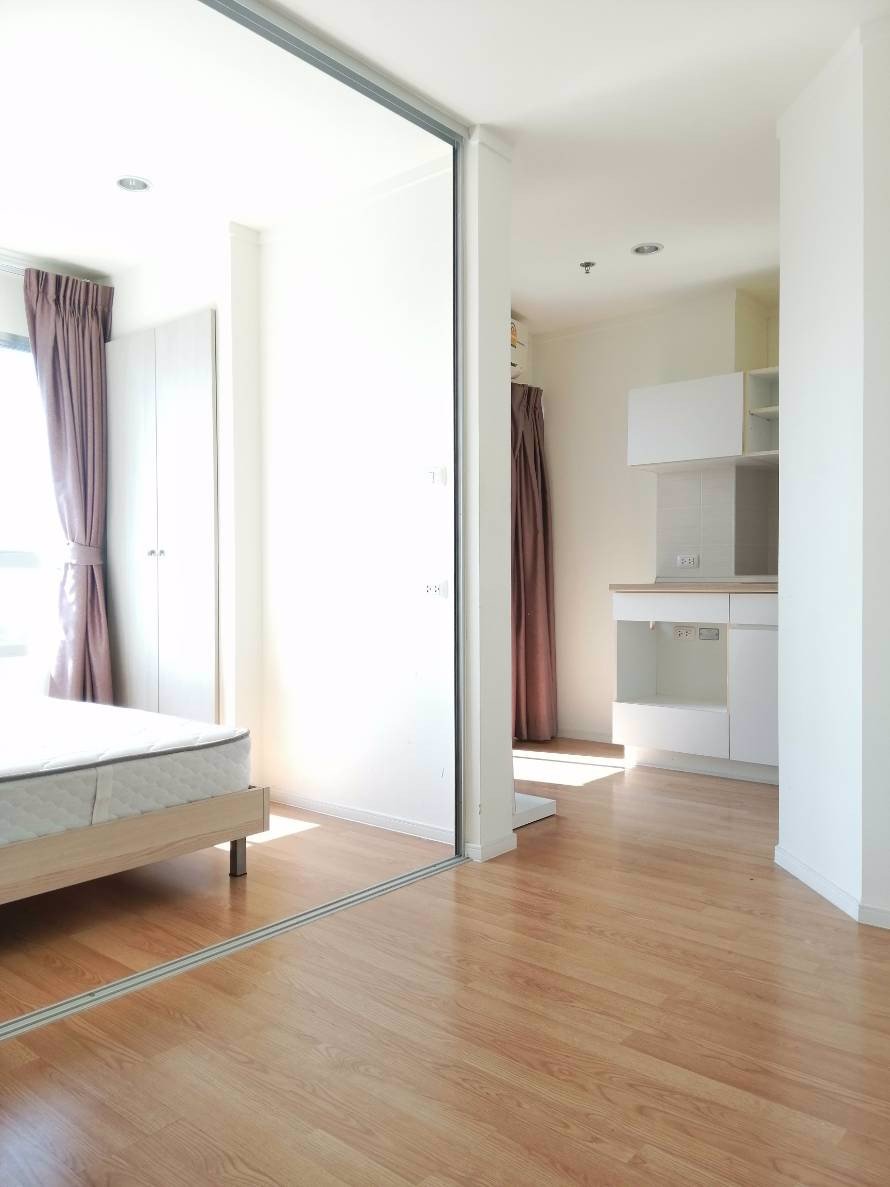 ขายด่วน-คอนโด-ลุมพินี-วิลล์-ประชาชื่น-พงษ์เพชร-2-ตึก-b-ชั้น-26-ขนาด-23-ตารางเมตร-ราคา-155-ล้านบาท