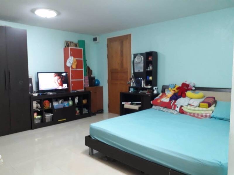 ขายด่วน-คอนโดรัชดาซิตี้-18-อาคารเพทาย-ขนาดห้อง-30-ตารางเมตร-ชั้น-4-ห้องมุม-ราคา-135-ล้านบาท