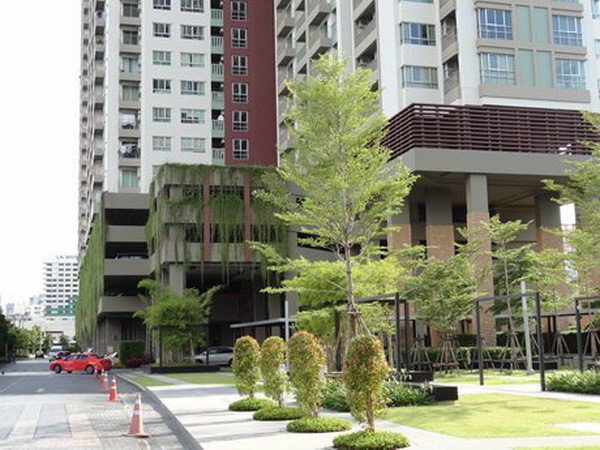 ให้เช่าคอนโดลุมพินี-เพลส-พระราม-9-รัชดา-ชั้น-17-อาคาร-b-เพียงเดือนละ-15000-บาท