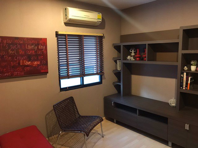 ด่วนให้เช่าทาวน์โฮม-3-ชั้น-หมู่บ้าน-areeya-mova-อารียาโมวา-เกษตร-นวมินทร์-ราคา-25000-บาท