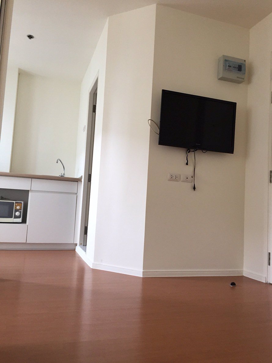 ขายด่วน-คอนโดลุมพินี-เมกะซิตี้บางนา-ตึก-d-ชั้น-16-ทิศใต้-ขนาด-22-ตารางเมตร-ราคาเพียง-132-ล้านบาท