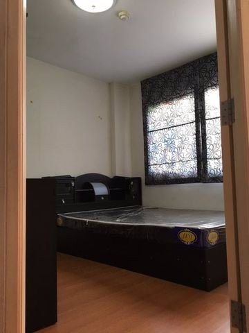 ขายด่วน-ลุมพินีคอนโดทาวน์-บดินทร์เดชา-ตึก-b1-ชั้น-2-ขนาดห้อง-28-ตารางเมตร-ราคา-138-ล้านบาท