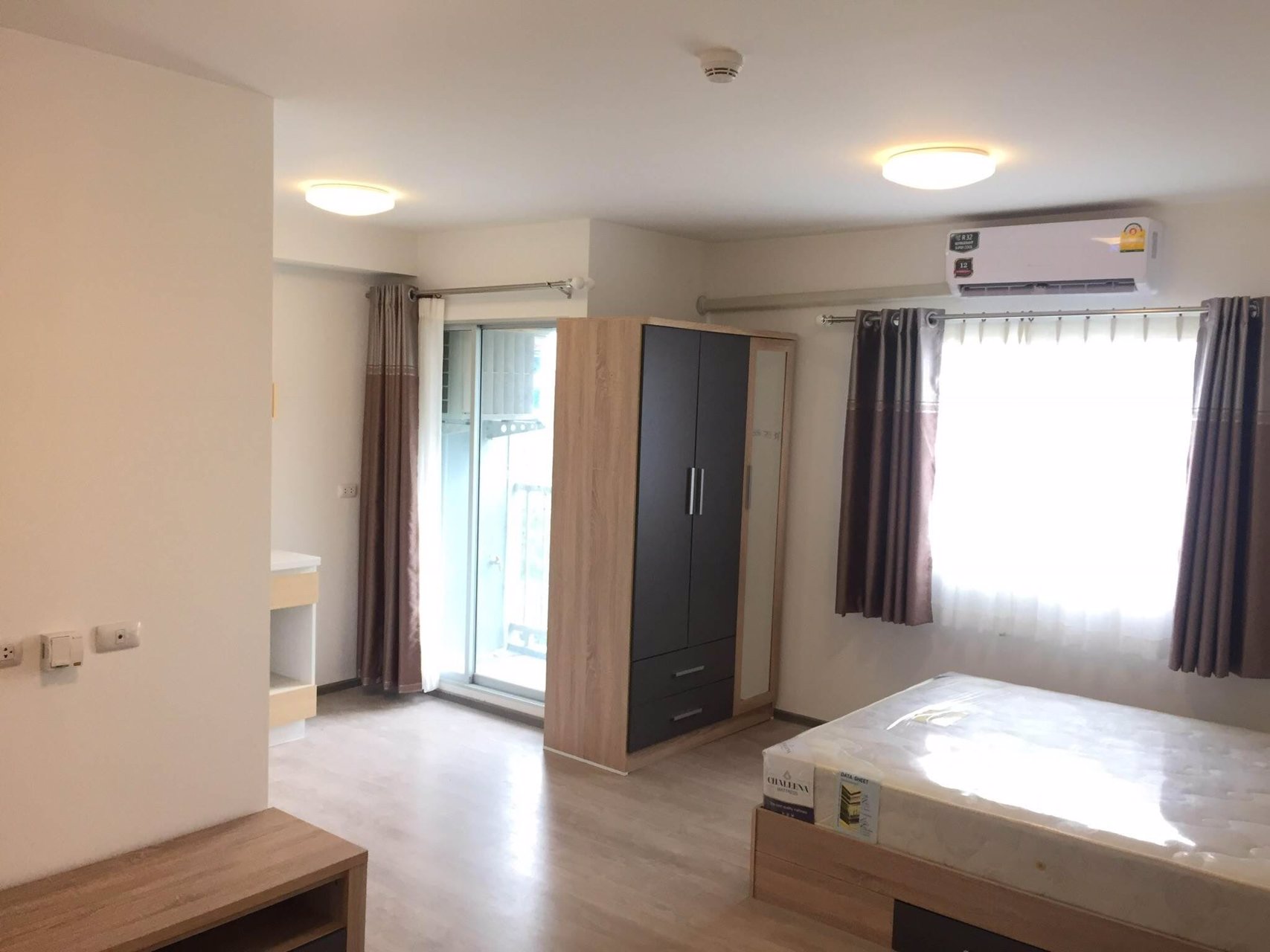 ขายราคาพิเศษ-เดอะพอยต์-คอนโด-รังสิต-คลอง6-ราคาถูกที่สุดในโครงการ-ตึก-e-ชั้น-3-เพียง-079-ล้านบาท