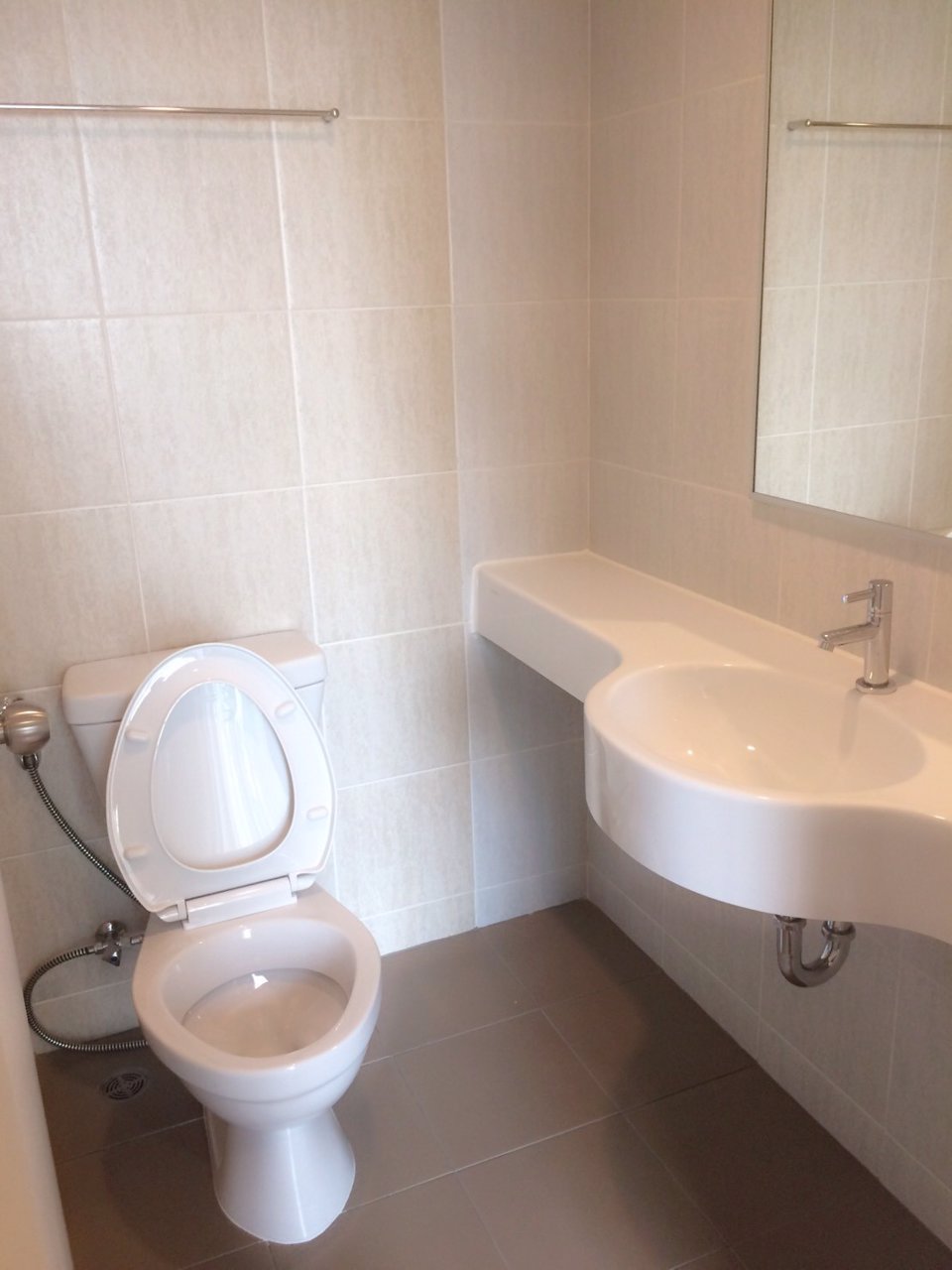 ขายด่วน-คอนโดลุมพินีพาร์ค-นวิมนทร์-ศรีบูรพา-ตึก-d-ชั้น-4-ขนาดห้อง-26-ตารางเมตร-ราคา-169-ล้านบาท