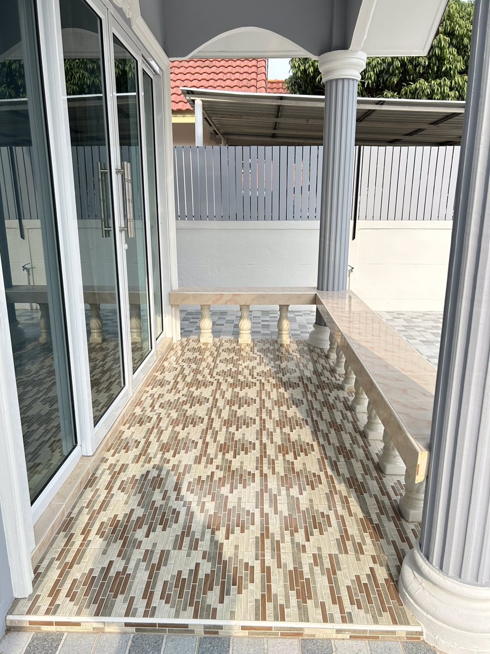 ขายด่วน-บ้านเดี่ยว-50-ตารางวา-2-ห้องนอน-1-ห้องน้ำ-โนเวทใหม่ทั้งหลัง