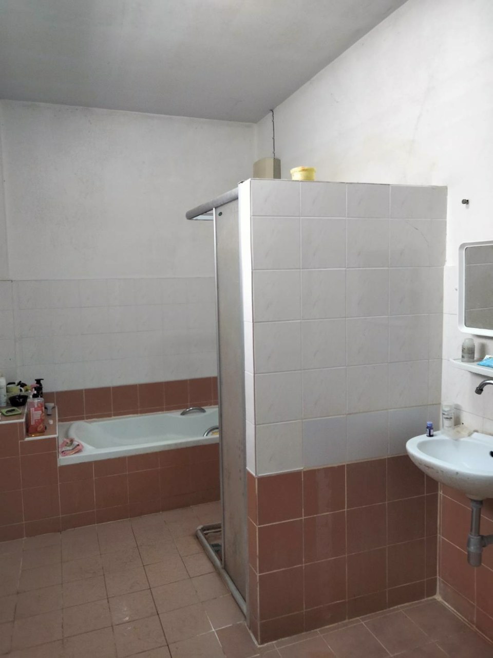 อาคารพาณิชย์เกาะช้าง-3-ชั้น-3-คูหา-หน้ากว้าง135-ม