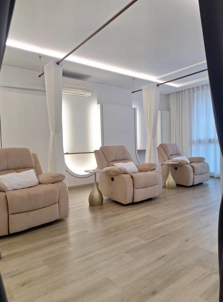 เซ้งด่วนคลินิก-ทำเลทอง-พร้อมเริ่มธุรกิจได้ทันที-โครงการ-the-pretium-bangna-บางนาตราด