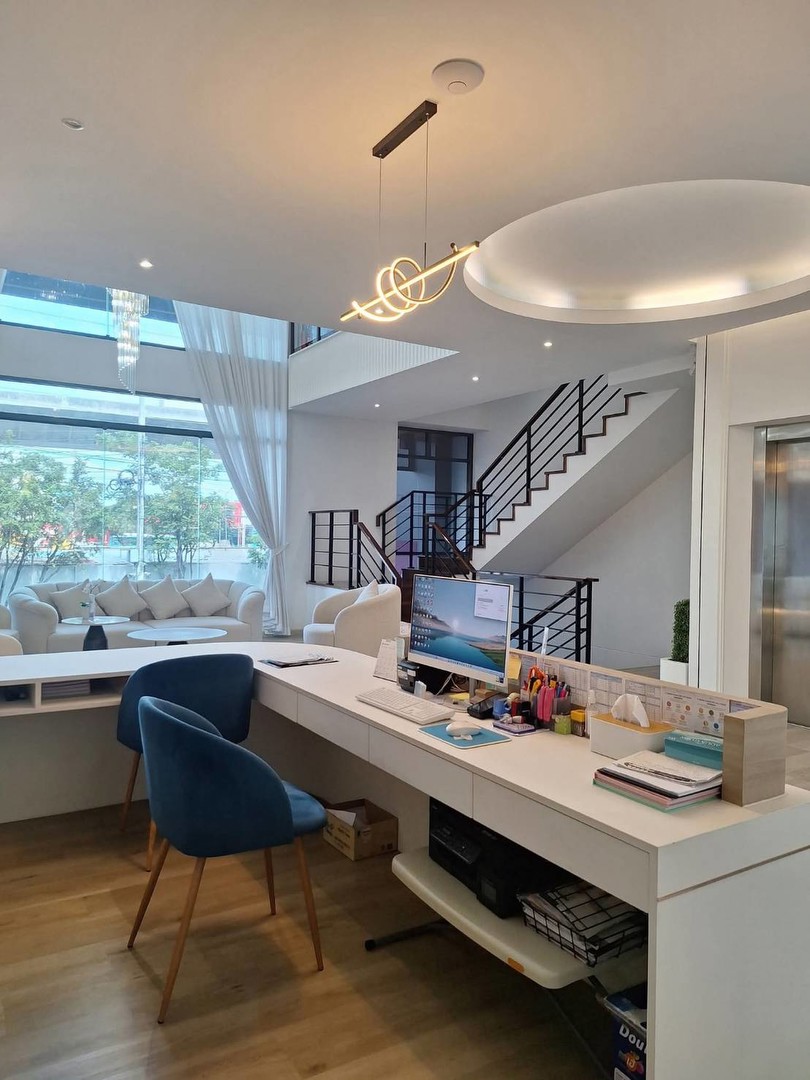 เซ้งด่วนคลินิก-ทำเลทอง-พร้อมเริ่มธุรกิจได้ทันที-โครงการ-the-pretium-bangna-บางนาตราด