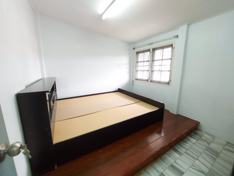 ขายทาวเฮ้าส์-3750-ตรว-หมู่บ้านชินเขต-1-ซอยงามวงศ์วาน-43-ชินเขต-1-33-หลังริม