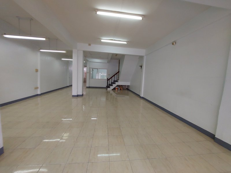 ขายทาวเฮ้าส์-3750-ตรว-หมู่บ้านชินเขต-1-ซอยงามวงศ์วาน-43-ชินเขต-1-33-หลังริม