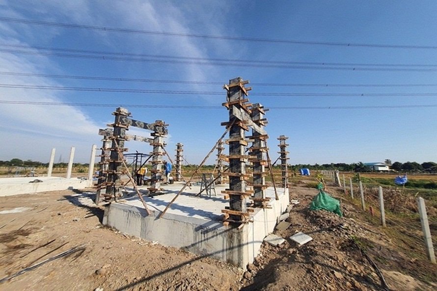 รับสร้างบ้านในแบบของคุณ-ออกแบบโครงสร้างและสถาปัตย์-พร้อมงาน-ก่อสร้าง