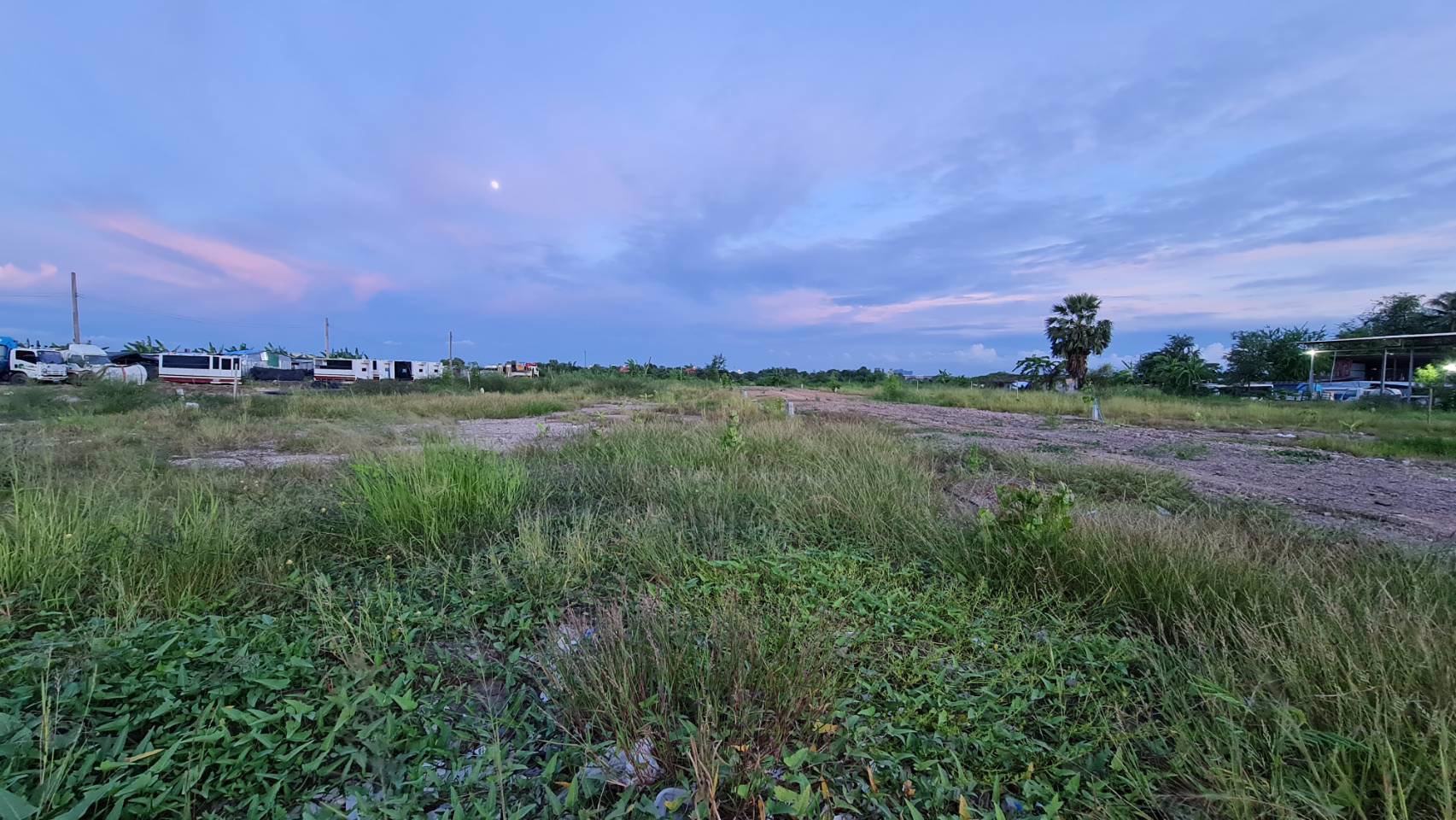 ให้เช่าที่ดินเปล่าถมแล้ว-เนื้อที่-150-ตรว-4ไร่