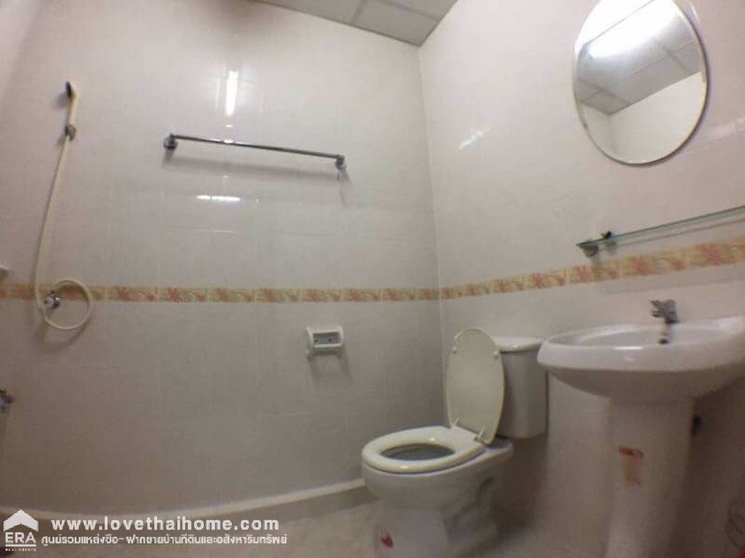 ขายทาว์นเฮ้าท์-3-ชั้น-ถนนชักพระ-ต่อเติมพร้อมอยู่-ราคาพิเศษ