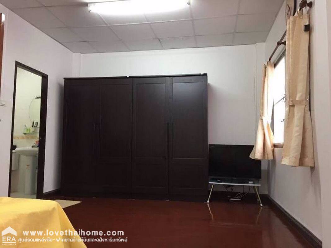 ขายทาว์นเฮ้าท์-3-ชั้น-ถนนชักพระ-ต่อเติมพร้อมอยู่-ราคาพิเศษ