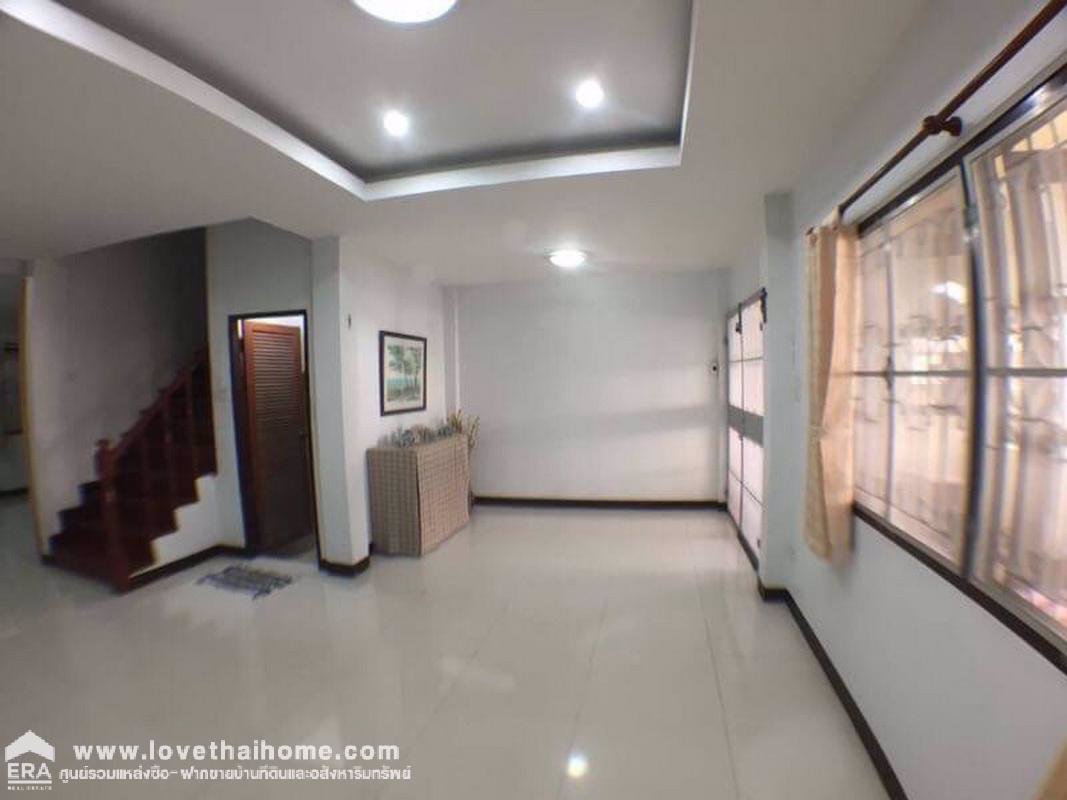 ขายทาว์นเฮ้าท์-3-ชั้น-ถนนชักพระ-ต่อเติมพร้อมอยู่-ราคาพิเศษ