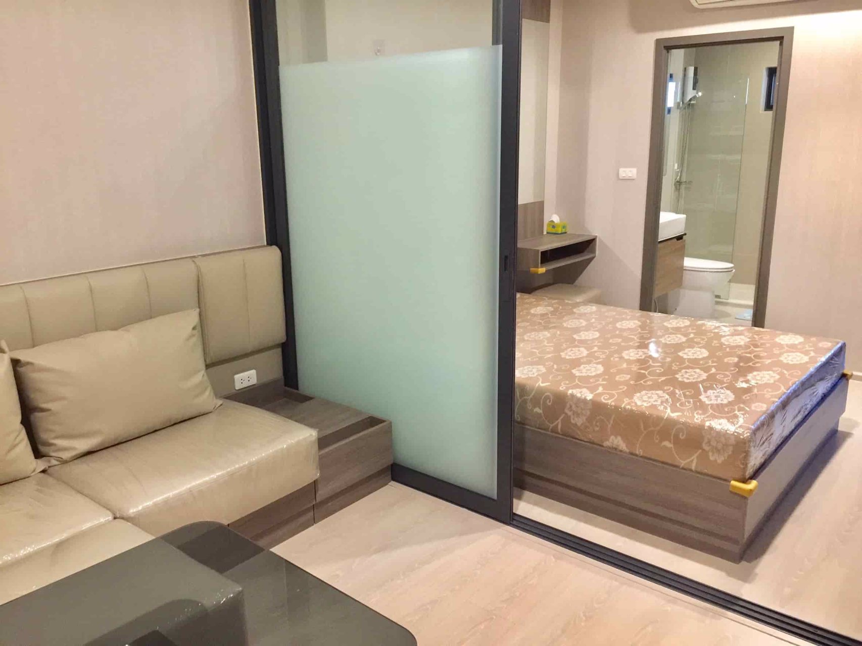 for-rent-sell-ideo-thaphra-interchange-ห้องสตู-10000-thb-m