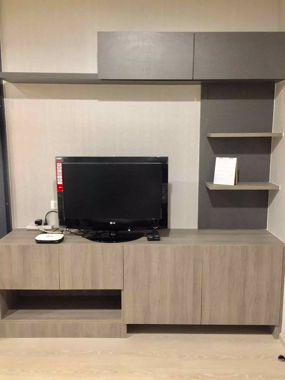 for-rent-sell-ideo-thaphra-interchange-ห้องสตู-10000-thb-m