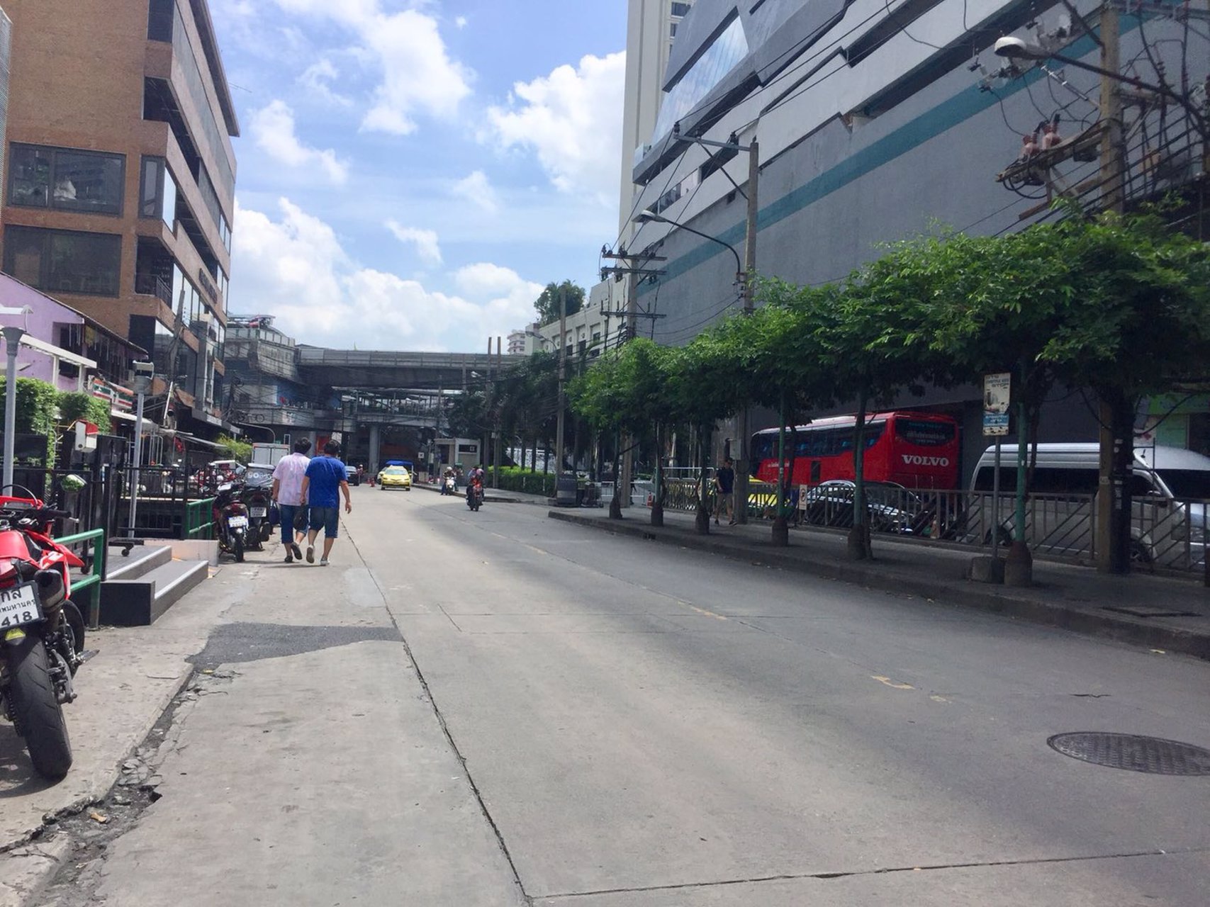 ให้เช่าอาคารพาณิชย์