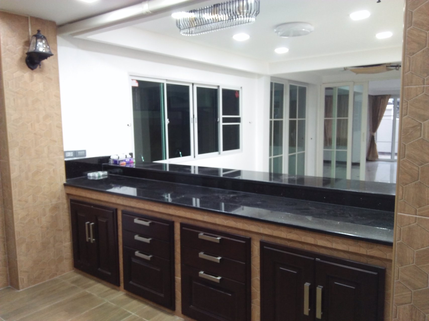 ขายหรือให้เช่า-บ้าน-หมู่บ้าน-ฐิตพร-เกษรา-ซอย-พัฒนาการ-29-แยก-3-ข-บ้านตกแต่งหรือ-แข็งแรง-ใหม่เอี่ยม