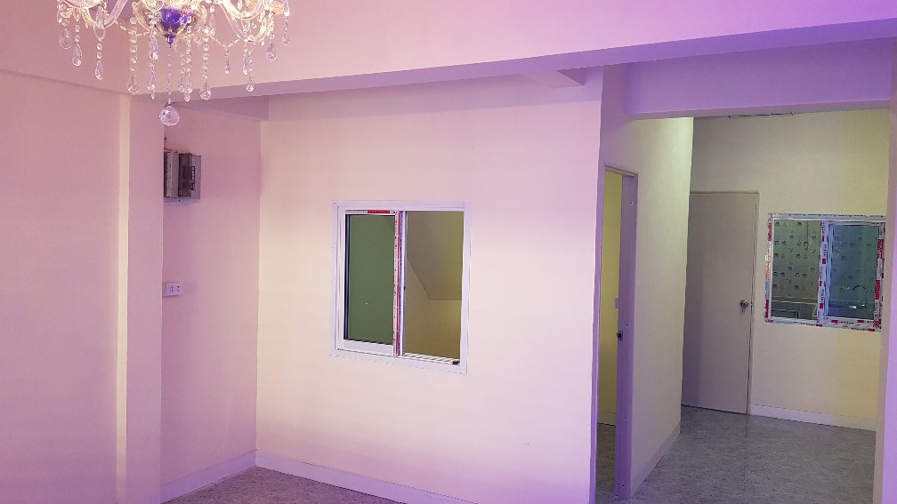 ขายหมู่บ้านปอผาสุขติดถนนกาญจนาภิเษกใกล้ตลาดสมบัตบุรีตกแต่งใหม่-ทั้งหลัง-เดินทางสะดวกใกล้รถไฟฟ้า-ใกล้