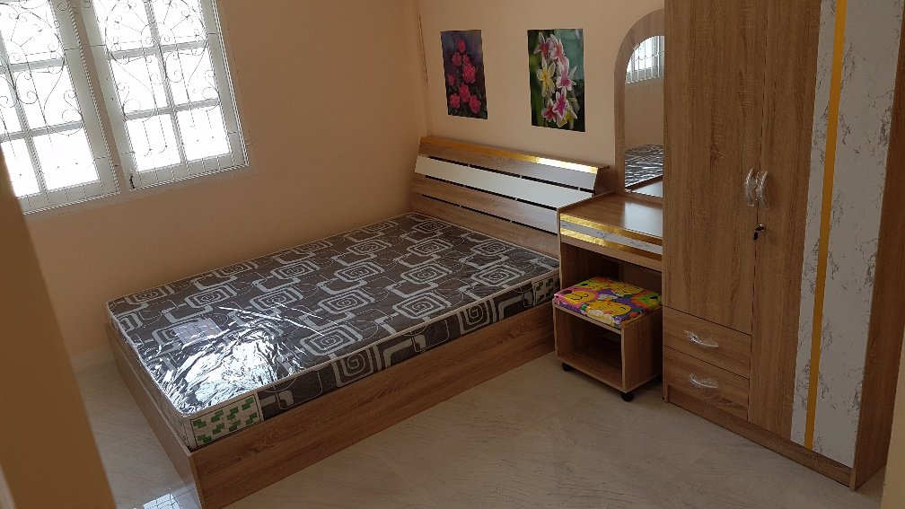 ขายทาวเฮาส์ถนนรัตนาธิเบศใกล้ท่าอิฐนั่งเก้าเดินมาbtsได้สถานีบางรักใหญ่-2ห้องนอน-2น้ำ-1ห้องครัว-18-วา