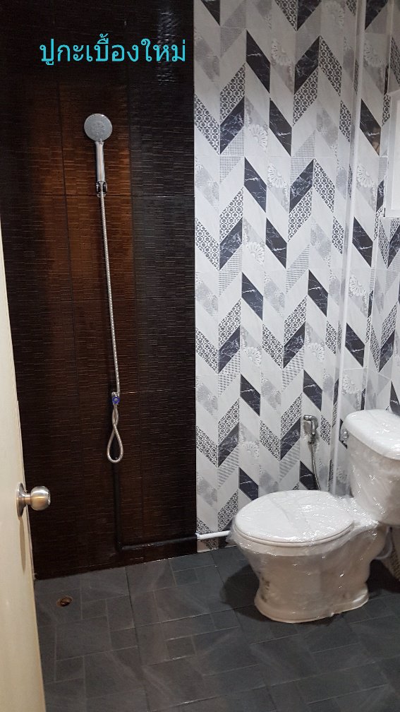 ขายทาวเฮาส์ถนนรัตนาธิเบศใกล้ท่าอิฐนั่งเก้าเดินมาbtsได้สถานีบางรักใหญ่-2ห้องนอน-2น้ำ-1ห้องครัว-18-วา