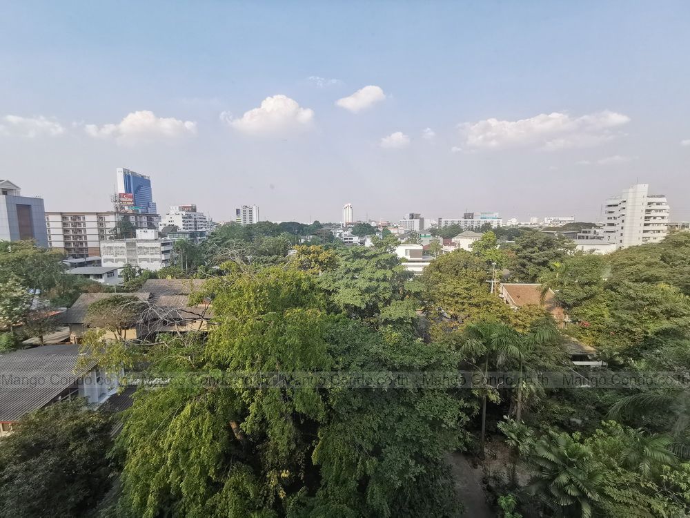 for-rent-2-bedrooms-1-bathroom-at-condo-brighton-place-soi-soonvijai-8-new-petchaburi-rd