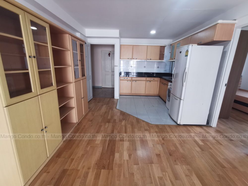 for-rent-2-bedrooms-1-bathroom-at-condo-brighton-place-soi-soonvijai-8-new-petchaburi-rd