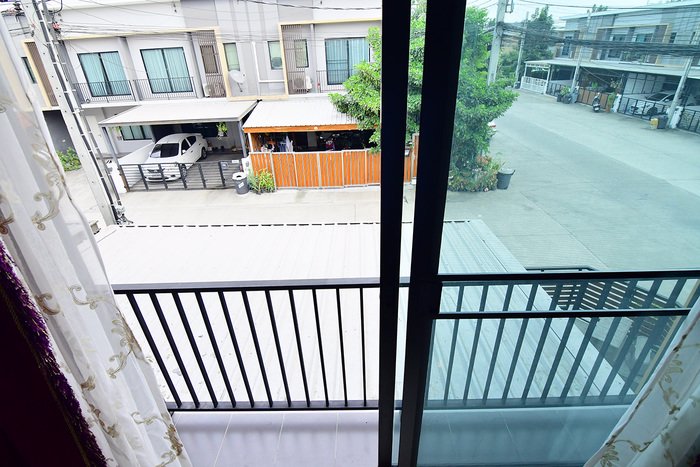 ขายบ้าน-ทาวน์โฮม-เดอะคอนเนค-37-หลักสี่-ดอนเมือง-หลังมุม-302-ตรว-the-connect-37-ฟรีโอน-3-ห้องนอน