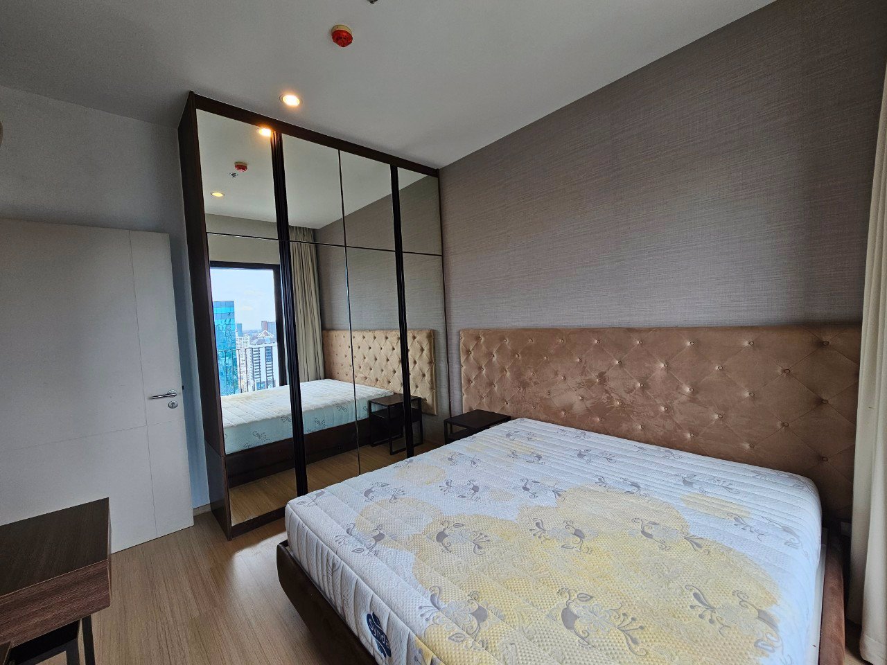 ขาย-คอนโดหรูกลางใจเมือง-the-capital-เอกมัย-ทองหล่อ