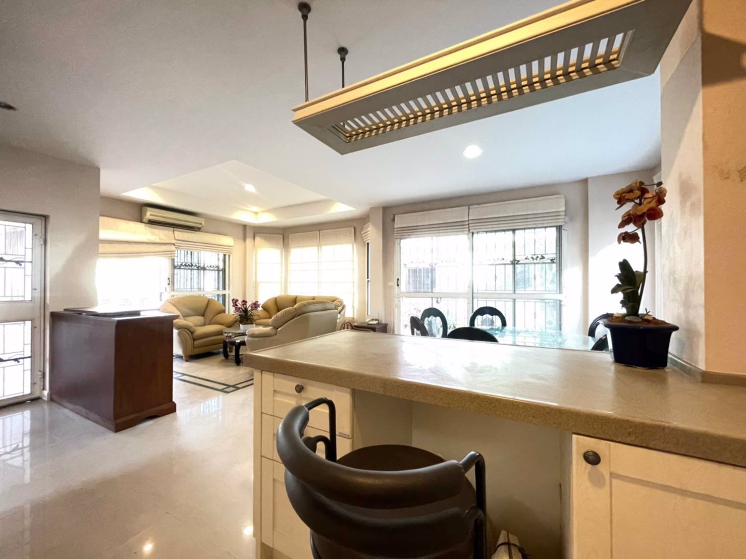 ขายบ้านเดี่ยว-มนันทวัน-สุวรรณภูมิ-nantawan-suvanabhumi-บ้านสวย-พร้อมอยู่-เฟอร์ครบ