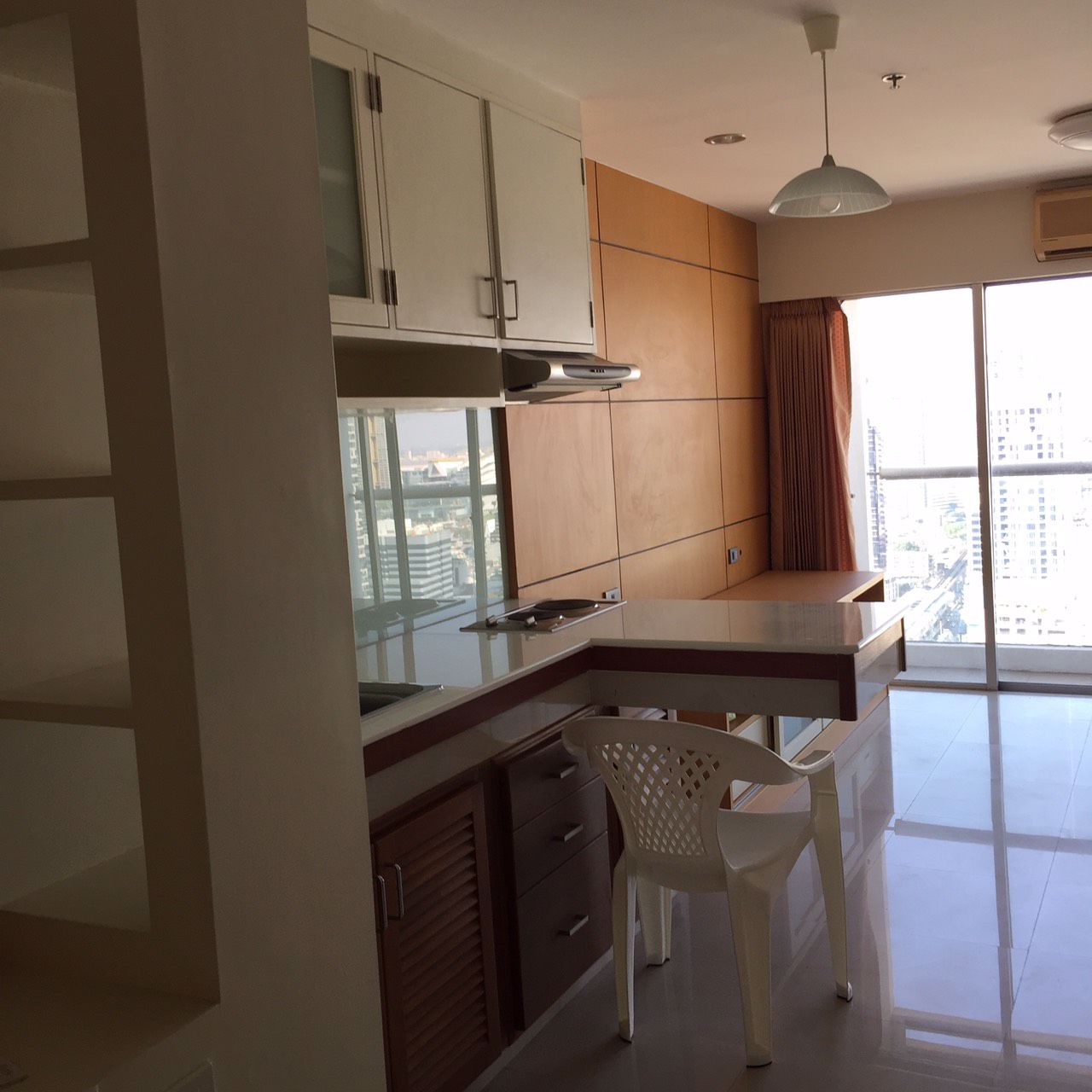 เช่า-สีลมสวีทคอนโด