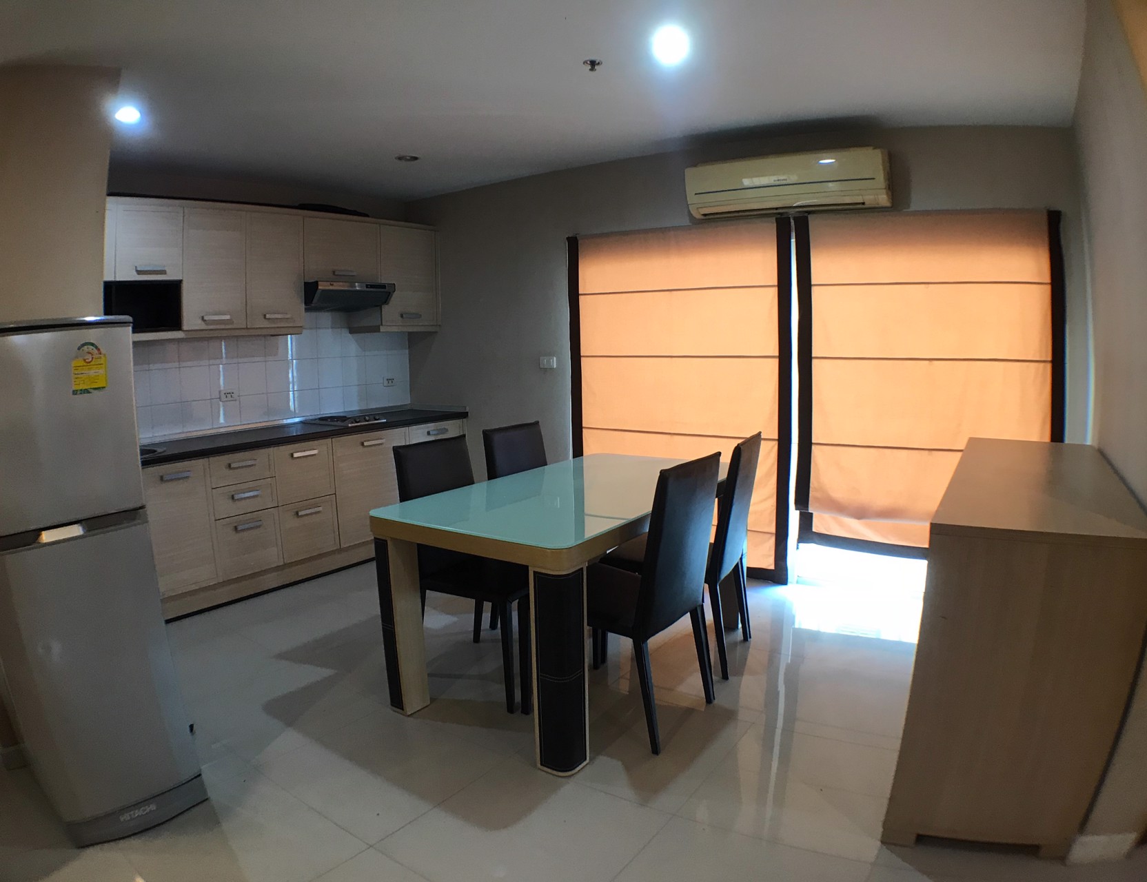 ขายต่ำกว่าประเมิน-คอนโด-เมโทร-พาร์ค-สาธร-5698-ตรม-ห้องมุม-ชั้น-4-วิวสระว่ายน้ำ