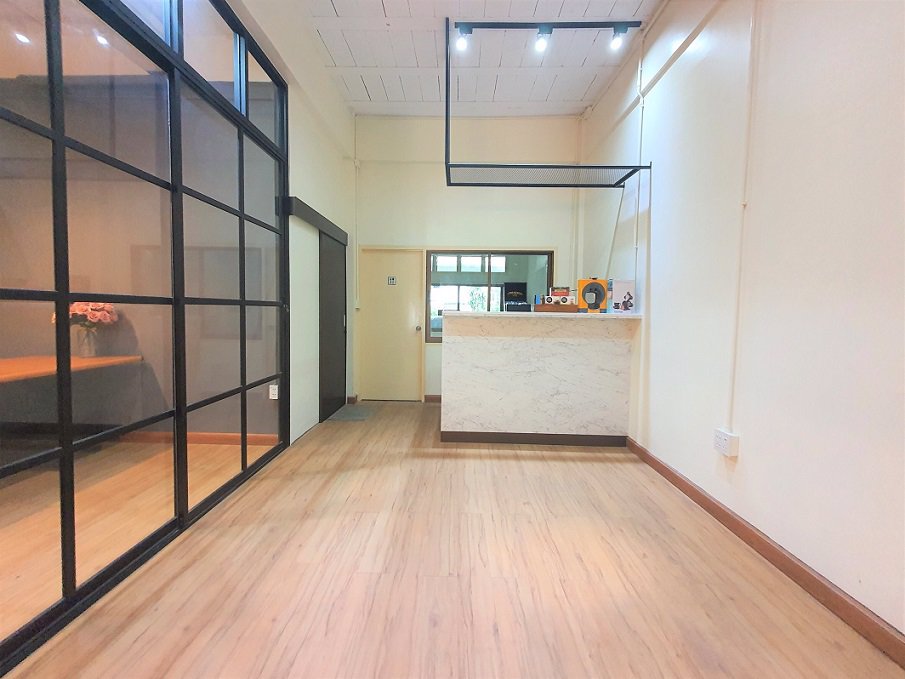 ขาย-home-office-สไตล์โมเดิร์นลอฟท์-บิ้วใหม่หมด-ซอยรามคำแหง-30-1-เพียง-500-เมตร-จากถนนหลักรามคำแหง