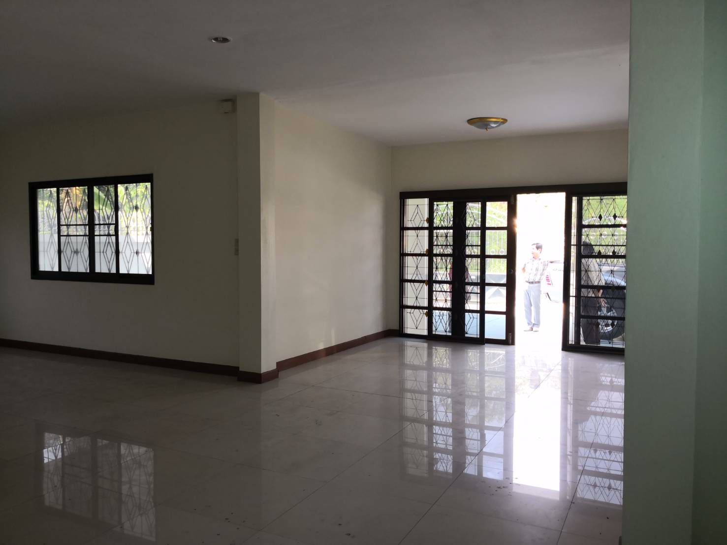 ขาย-บ้านเดี่ยว-2-ชั้น-100-ตรวา-สภาพดี-พื้นที่กว้างขวางมาก-ซอยร่วมสุข-ปทุมธานี