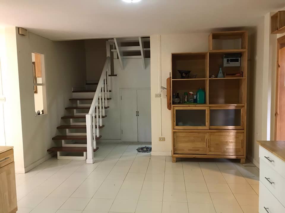 ขายบ้านทาวน์โฮม-2-ชั้น-บ้านบุศรินทร์-วงแหวน-รัตนาธิเบศร์-บ้านสวยกว้างถึง-48-ตรว-เฟอร์สวยพร้อมอยู่