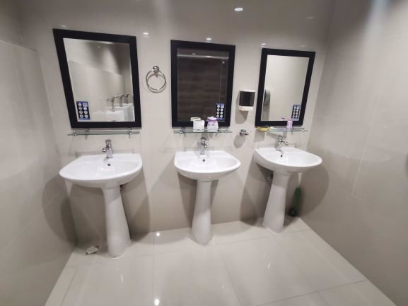 ออฟฟิศให้เช่า-สำนักงานให้เช่า-ขนาดใหญ่-840-ตรม-ติดถนน-ศรีนครินทร์-บางนา-มีที่จอดรถ-ติดสถานีรถไฟฟ้า