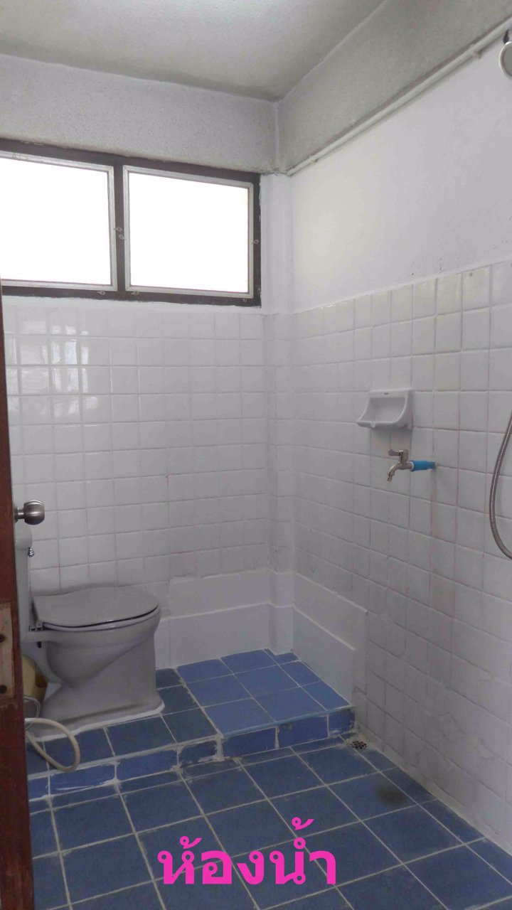 ให้เช่าบ้านเดี่ยว2ชั้น50-ตรวหมู่บ้านเหนือลิขิต1-ใกล้รรเซนปอล-ในอศรีราชา-จชลบุรี-6000บ-เดือน