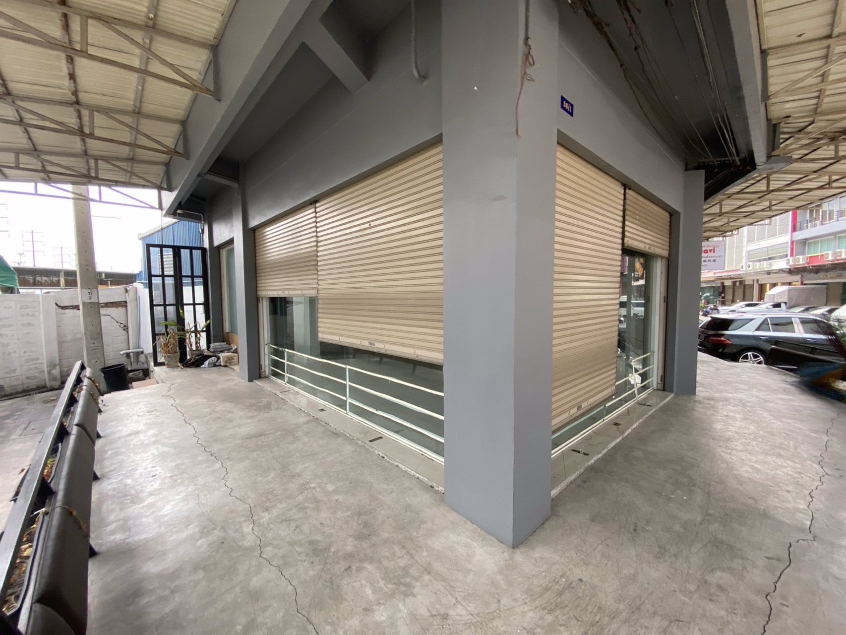 ขาย-ให้เช่า-อาคารพาณิชย์-4ชั้น-โครงการสำเพ็ง2-ติดถนนสาทร-กัลปพฤกษ์-กาญจนาภิเษก