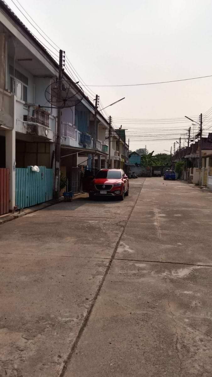 ขายทาวน์เฮ้าส์-โคกหม้อ-เมืองราชบุรี-ขายตามสภาพ-เงินเดือน-12000ขึ้นไปกู้ได้-