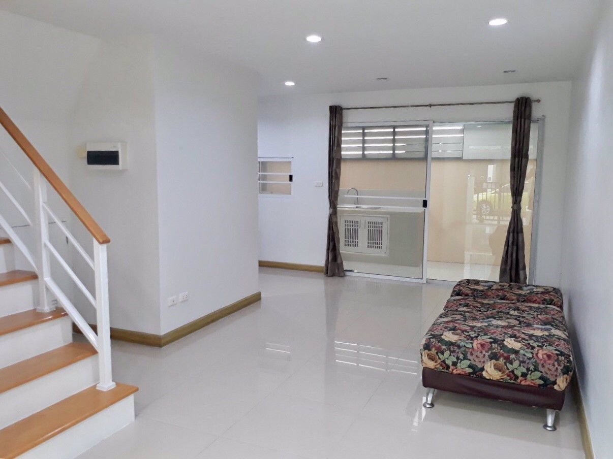 ให้เช่าทาวน์โฮม-2-ชั้น-โครงการ-พฤกษาทาวน์เน็กซ์-ปิ่นเกล้า-สาย-4-พร้อมอยู่-3-ห้องนอน-2-ห้องน้ำ