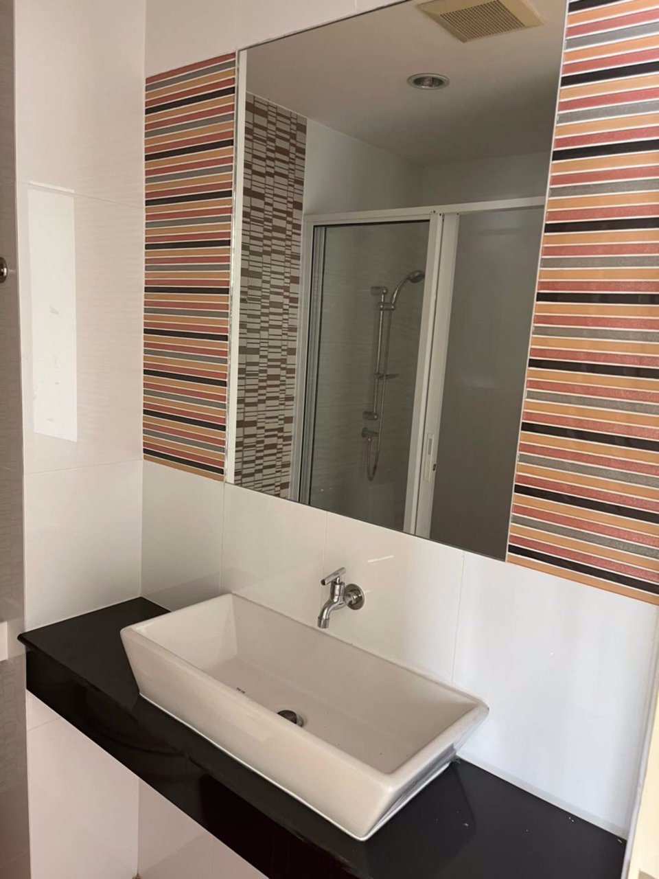 ขายคอนโด-เดอะคริสตัลรัตนาธิเบศร์-3-ห้องใหม่ยังไม่เคยอยู่