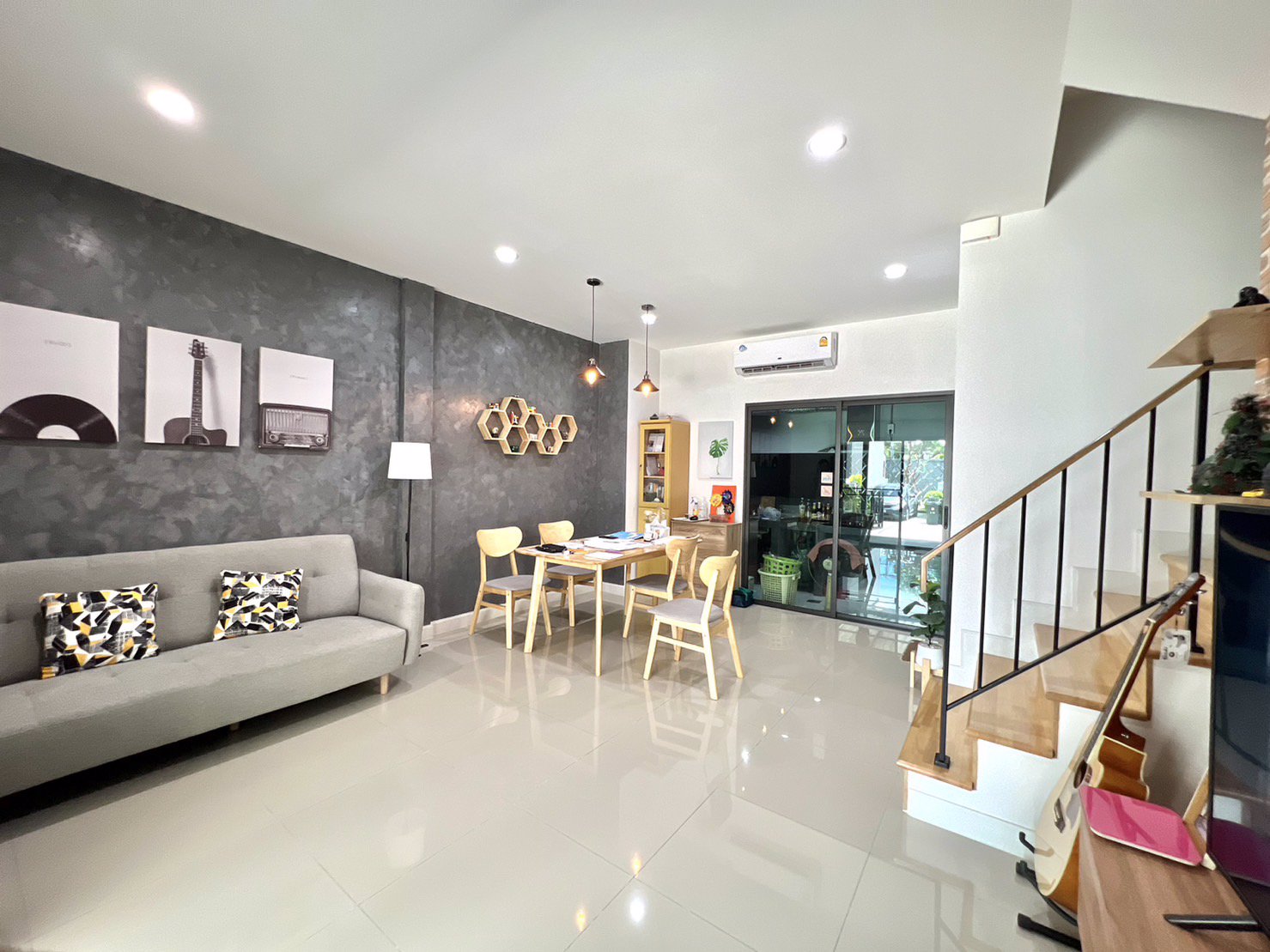 vๅยถูก-ทาวน์โฮม-วี-คอมพาวด์-ติวานนท์-รังสิต