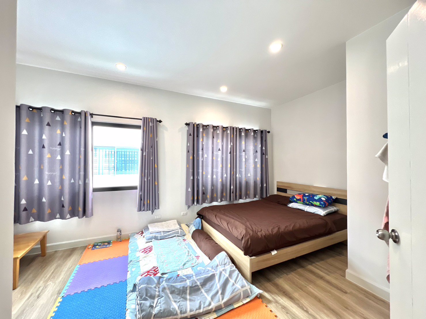 vๅยถูก-ทาวน์โฮม-วี-คอมพาวด์-ติวานนท์-รังสิต