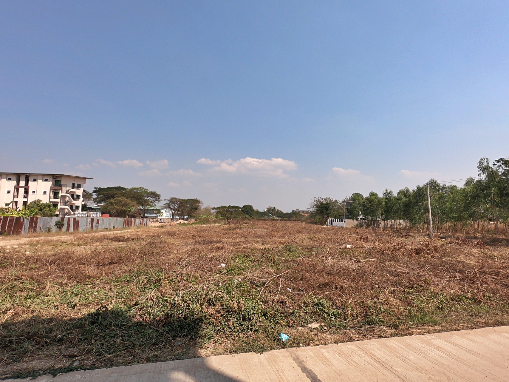 ขายที่ดิน-3-ไร่กว่า-ใกล้เมือง-เขตเทศบาลแม่สอด