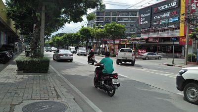 ขายบ้านเดี่ยวกว้าง-สระว่ายน้ำsale-single-house-private-swimming-pool