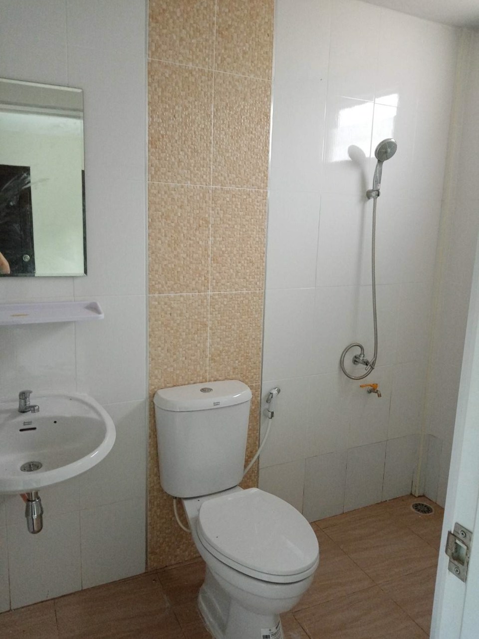 หากใครกำลังมองหาบ้านคุณภาพเมืองจันทร์ขนาดกะทัดรัดไม่พลุกพล่านสักหลัง