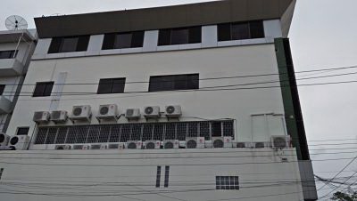 sale-land-with-old-building-4-storey-closed-road-in-the-soi-near-suan-luang-rama9-in-the-villaged