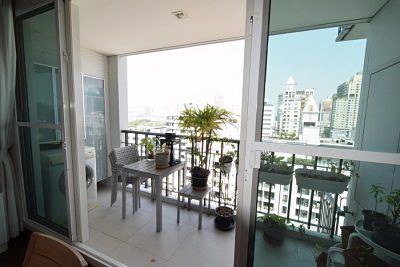 ให้เช่าคอนโด-ทำเล-ที่ดีที่สุดแห่งหนึ่ง-สุขุมวิท55-บรรยากาศโรแมนติก-แวดล้อมโรงแรมและคอนโดหรู