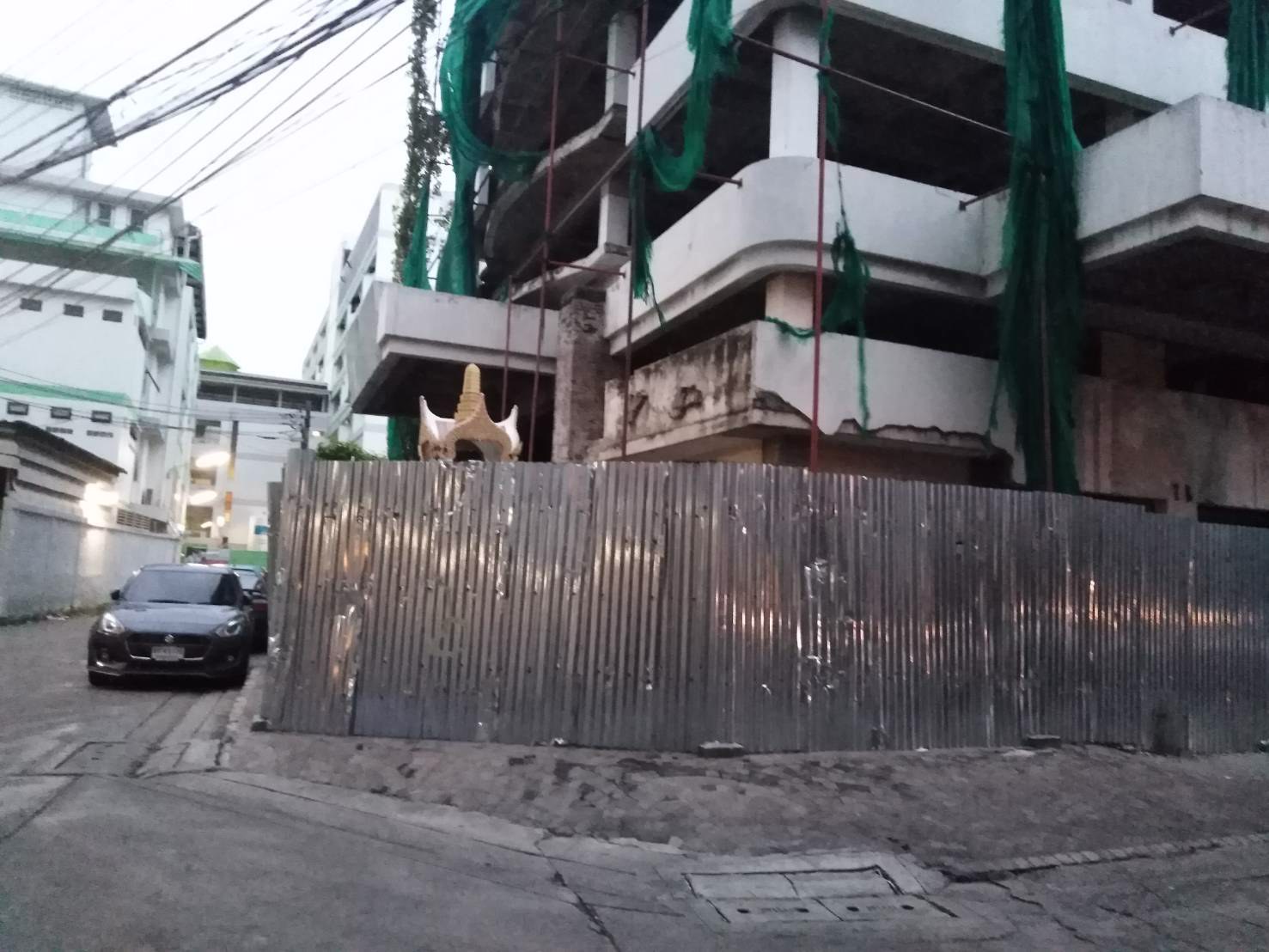 sale-land-with-building-is-not-complete-at-thong-lor-ready-plan-layout-can-starting-fast